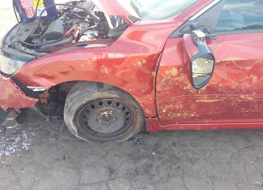 Photo 6 of 2020 Honda Civic LX (VIN 2HGFC2F63LH550268)