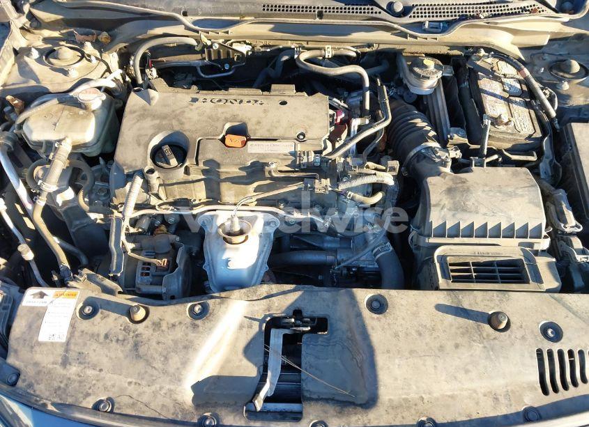 Photo 10 of 2020 Honda Civic LX (VIN 2HGFC2F63LH562081)