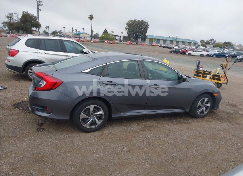 Photo 14 of 2020 Honda Civic LX (VIN 2HGFC2F63LH567698)