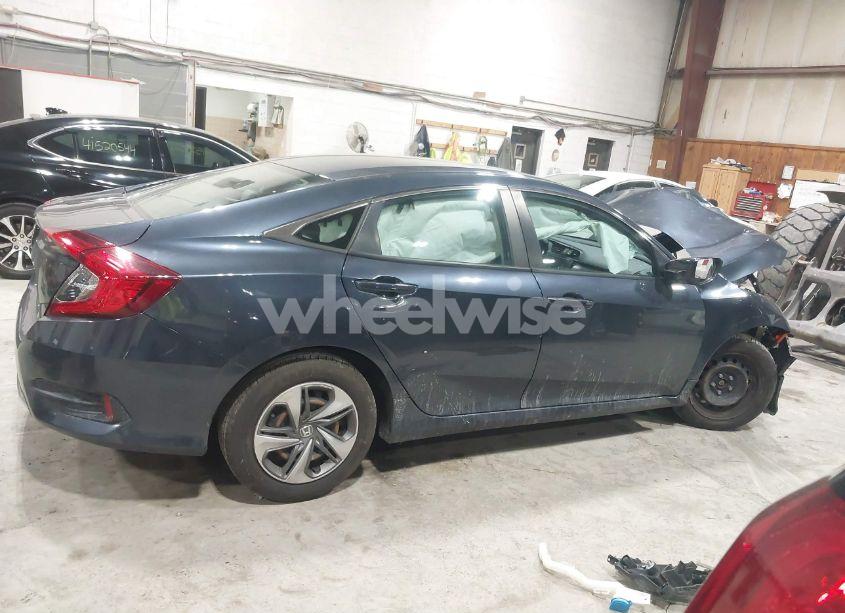 Photo 13 of 2020 Honda Civic LX (VIN 2HGFC2F63LH582427)