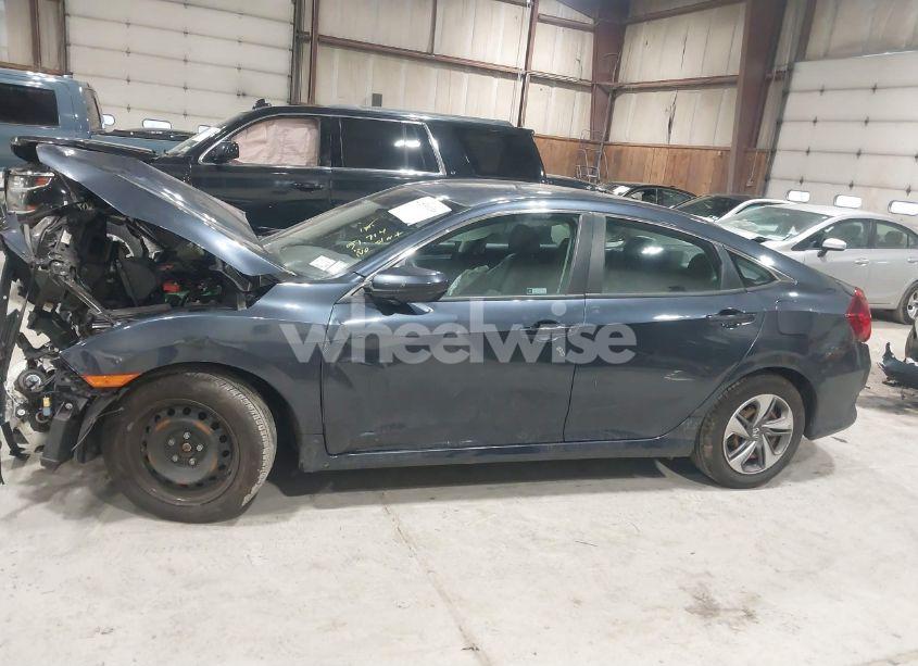 Photo 14 of 2020 Honda Civic LX (VIN 2HGFC2F63LH582427)