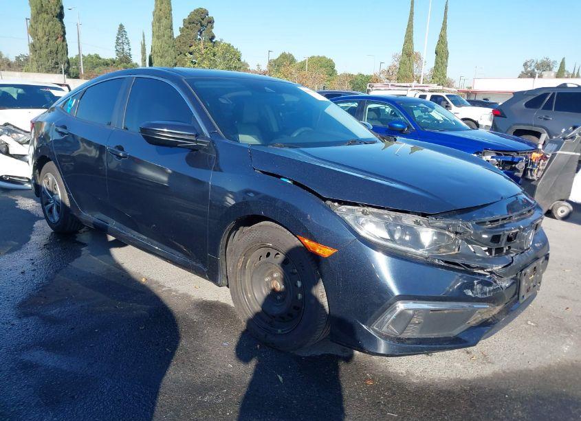 2019 Honda Civic LX (VIN 2HGFC2F64KH503605) main photo