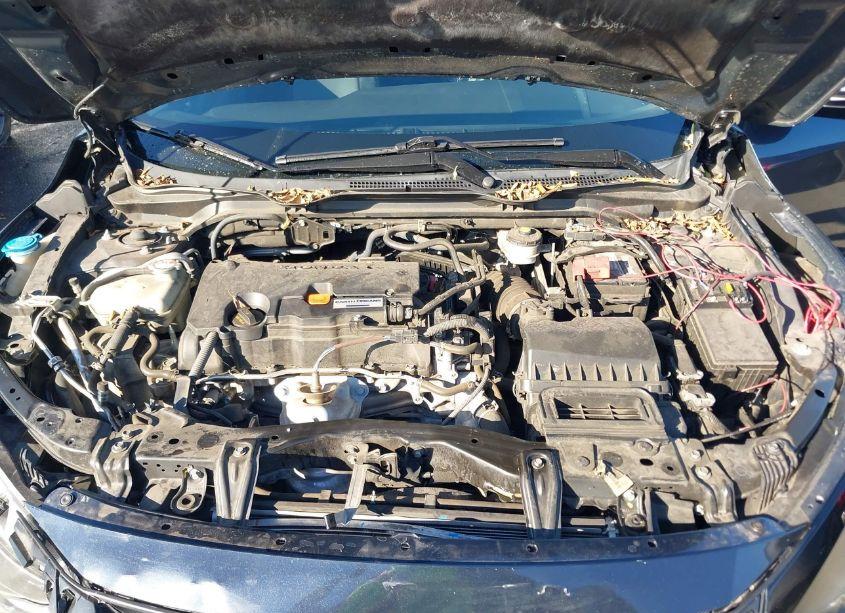 Photo 10 of 2019 Honda Civic LX (VIN 2HGFC2F64KH503605)