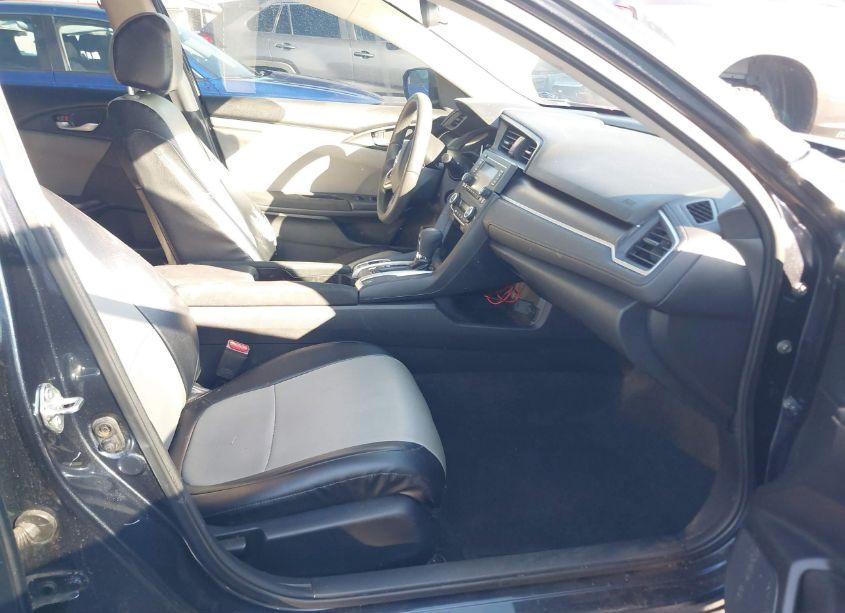 Photo 5 of 2019 Honda Civic LX (VIN 2HGFC2F64KH503605)