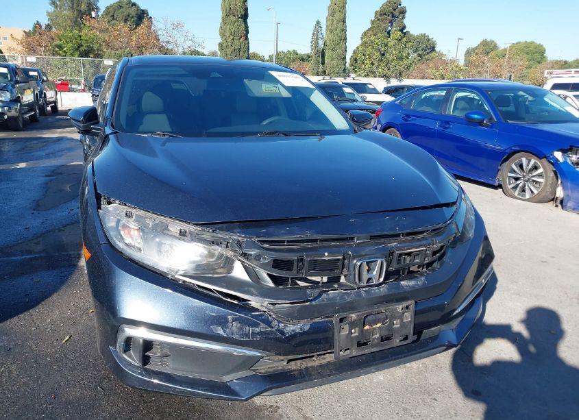 Photo 6 of 2019 Honda Civic LX (VIN 2HGFC2F64KH503605)