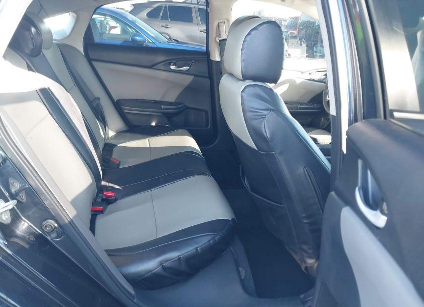 Photo 8 of 2019 Honda Civic LX (VIN 2HGFC2F64KH503605)