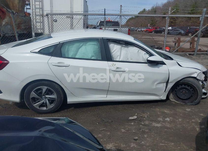 Photo 13 of 2019 Honda Civic LX (VIN 2HGFC2F64KH518735)