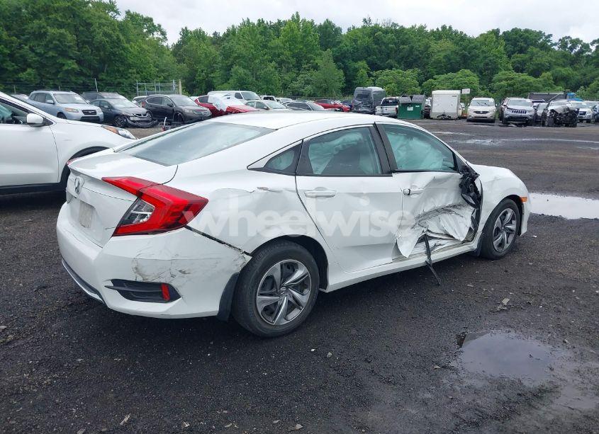 Photo 4 of 2019 Honda Civic LX (VIN 2HGFC2F64KH526060)