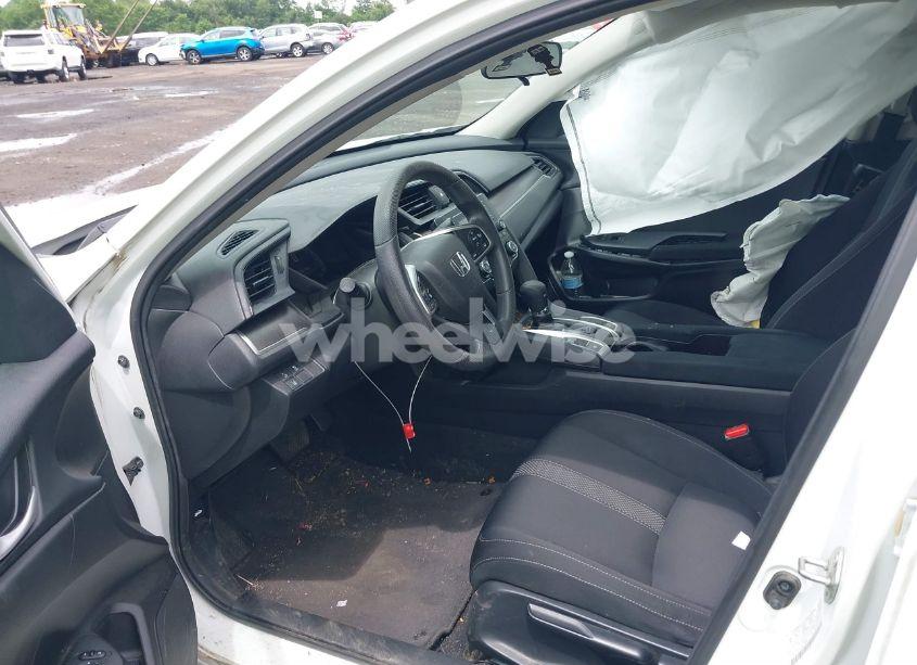 Photo 5 of 2019 Honda Civic LX (VIN 2HGFC2F64KH526060)