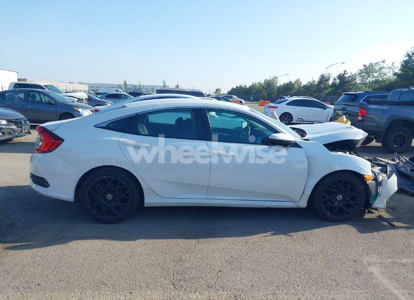 Photo 13 of 2019 Honda Civic LX (VIN 2HGFC2F64KH531937)