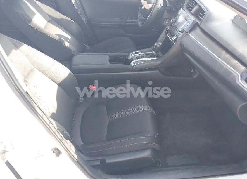 Photo 5 of 2019 Honda Civic LX (VIN 2HGFC2F64KH531937)