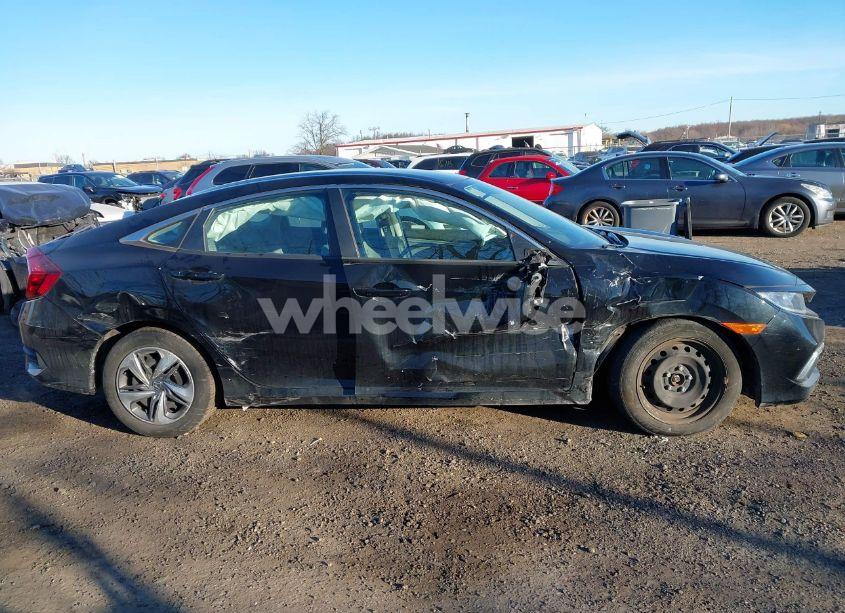 Photo 13 of 2019 Honda Civic LX (VIN 2HGFC2F64KH576134)