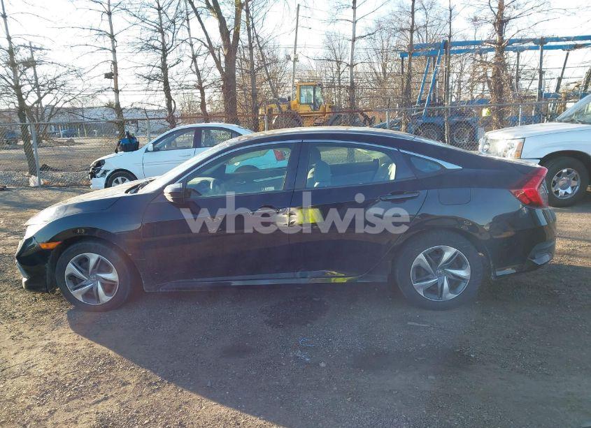 Photo 14 of 2019 Honda Civic LX (VIN 2HGFC2F64KH576134)