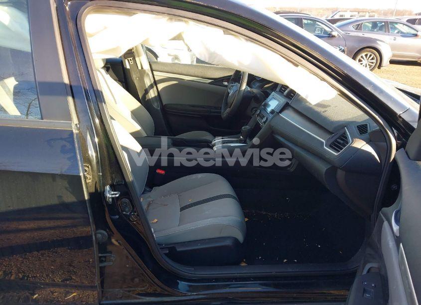 Photo 5 of 2019 Honda Civic LX (VIN 2HGFC2F64KH576134)