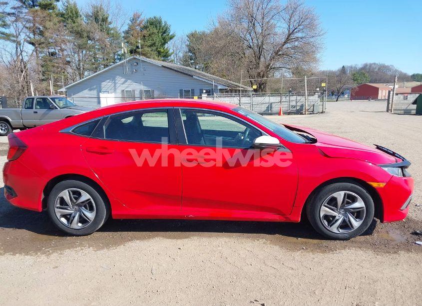 Photo 13 of 2019 Honda Civic LX (VIN 2HGFC2F64KH587960)