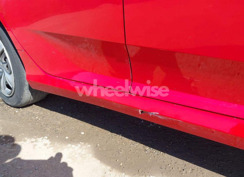 Photo 17 of 2019 Honda Civic LX (VIN 2HGFC2F64KH587960)