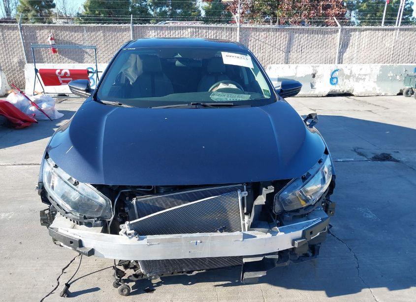Photo 13 of 2020 Honda Civic LX (VIN 2HGFC2F64LH574062)