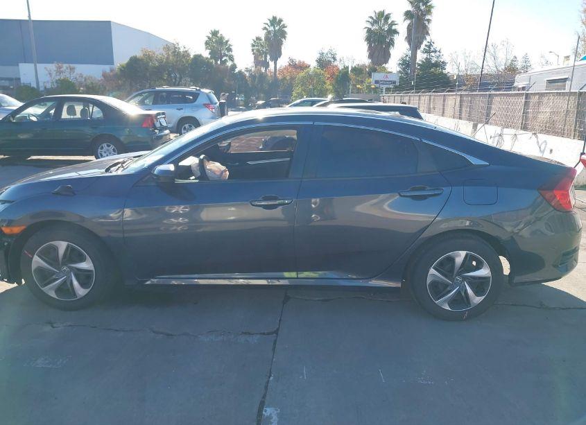 Photo 15 of 2020 Honda Civic LX (VIN 2HGFC2F64LH574062)