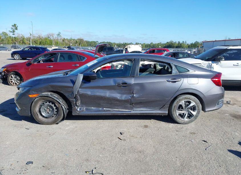 Photo 14 of 2020 Honda Civic LX (VIN 2HGFC2F64LH581786)