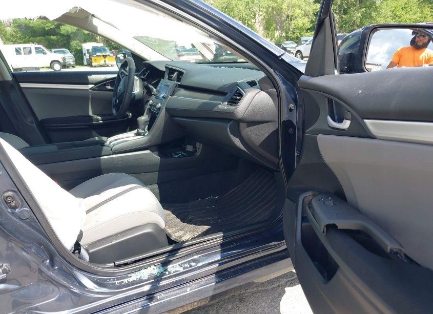 Photo 5 of 2021 Honda Civic LX (VIN 2HGFC2F64MH520777)