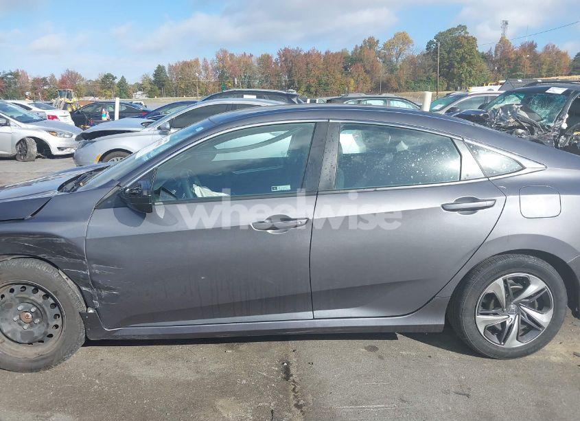 Photo 14 of 2021 Honda Civic LX (VIN 2HGFC2F64MH546960)