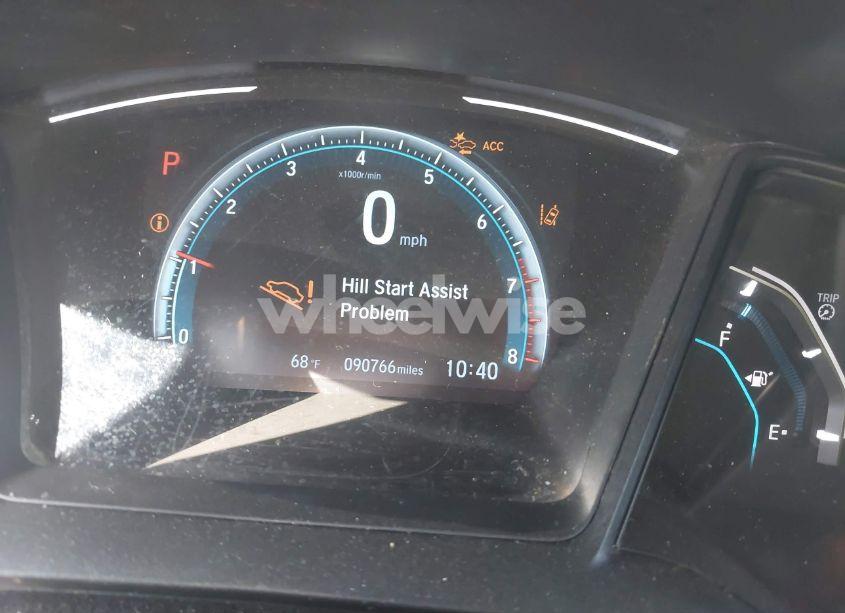 Photo 7 of 2021 Honda Civic LX (VIN 2HGFC2F64MH546960)