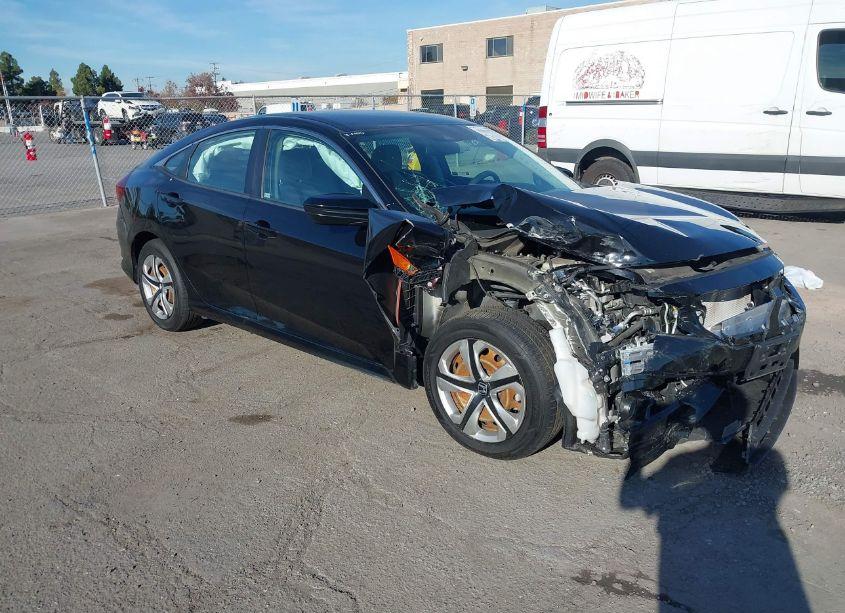 2018 Honda Civic LX (VIN 2HGFC2F65JH547868) main photo