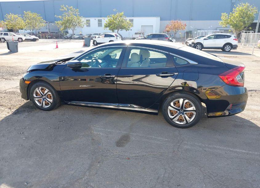 Photo 15 of 2018 Honda Civic LX (VIN 2HGFC2F65JH547868)