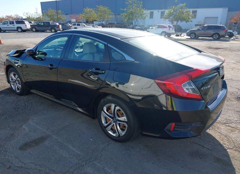 Photo 3 of 2018 Honda Civic LX (VIN 2HGFC2F65JH547868)
