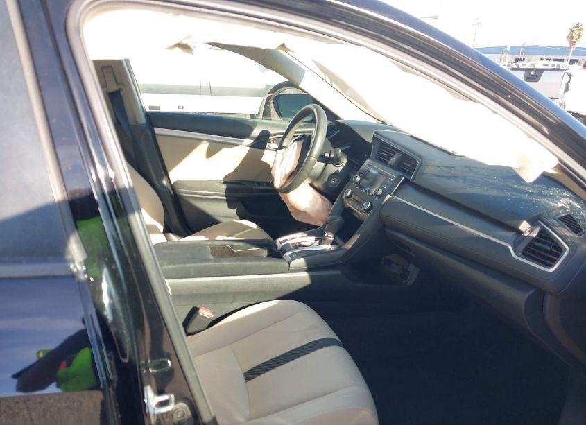 Photo 5 of 2018 Honda Civic LX (VIN 2HGFC2F65JH547868)