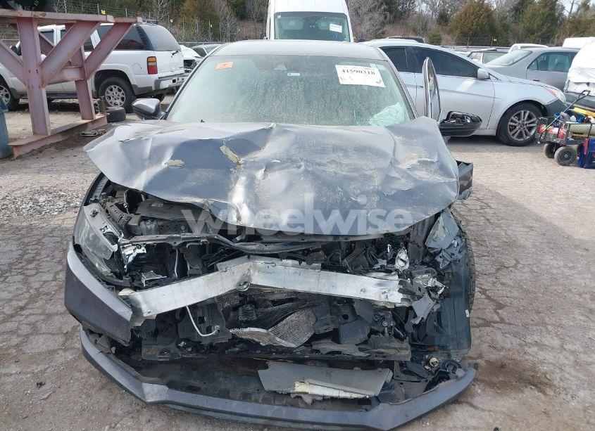 Photo 13 of 2019 Honda Civic LX (VIN 2HGFC2F65KH503662)