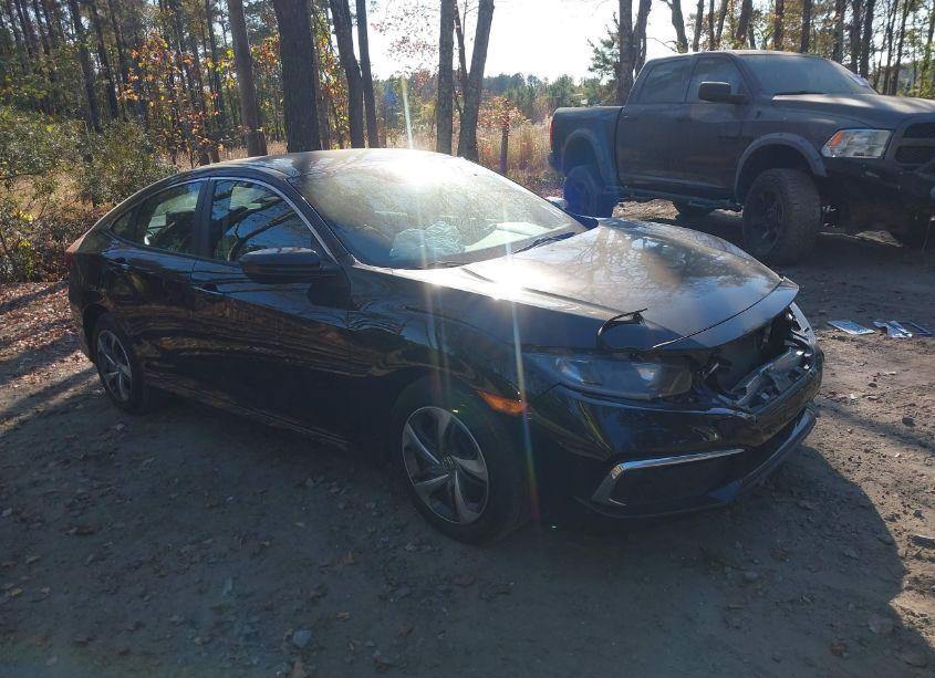 2019 Honda Civic LX (VIN 2HGFC2F65KH515732) main photo