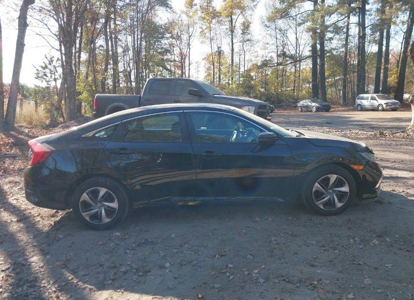 Photo 13 of 2019 Honda Civic LX (VIN 2HGFC2F65KH515732)