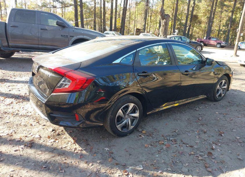 Photo 4 of 2019 Honda Civic LX (VIN 2HGFC2F65KH515732)
