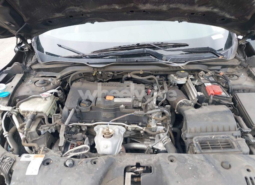 Photo 10 of 2019 Honda Civic LX (VIN 2HGFC2F65KH520171)