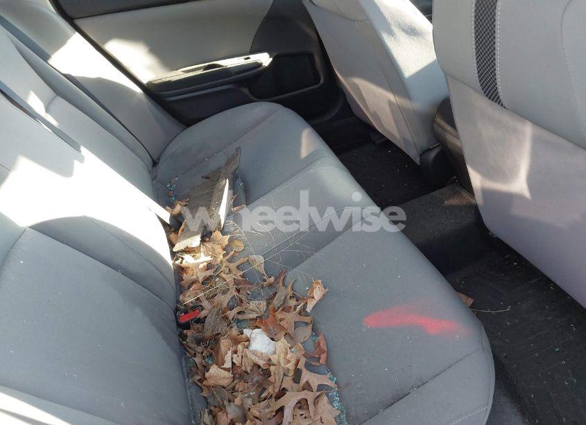 Photo 8 of 2019 Honda Civic LX (VIN 2HGFC2F65KH523118)