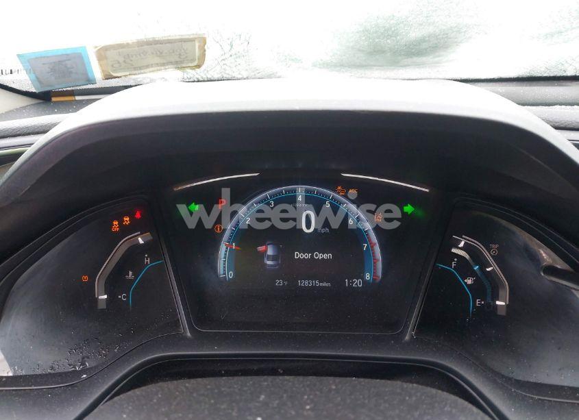 Photo 7 of 2019 Honda Civic LX (VIN 2HGFC2F65KH540047)