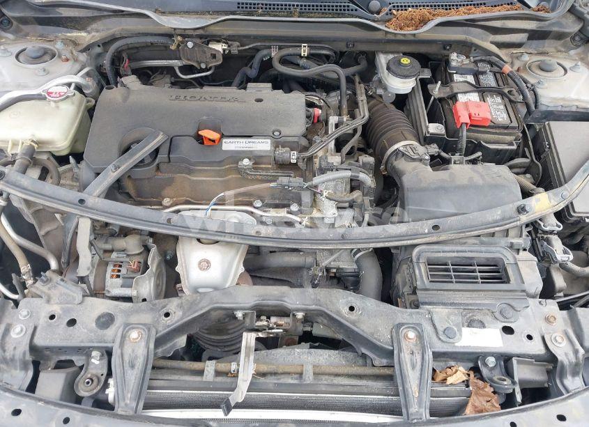 Photo 10 of 2019 Honda Civic LX (VIN 2HGFC2F65KH548777)