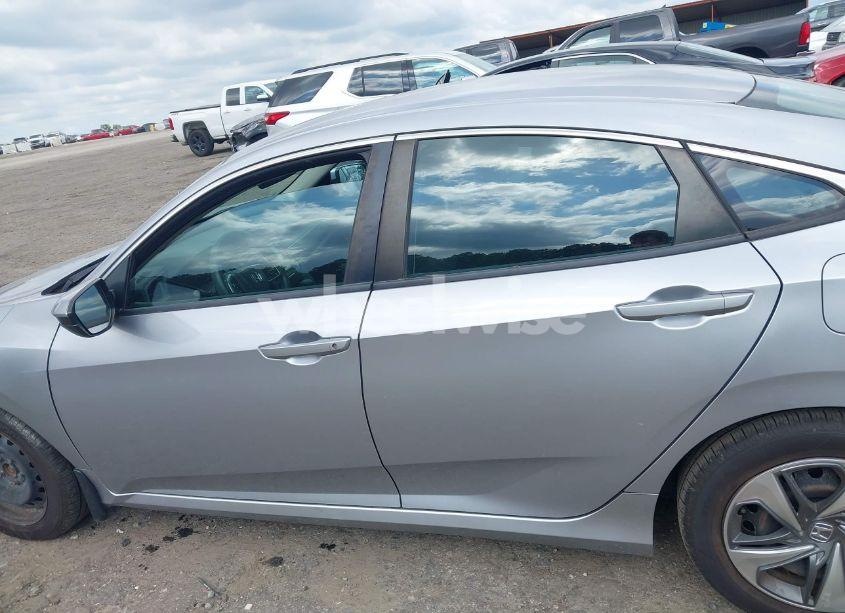 Photo 15 of 2019 Honda Civic LX (VIN 2HGFC2F65KH548777)