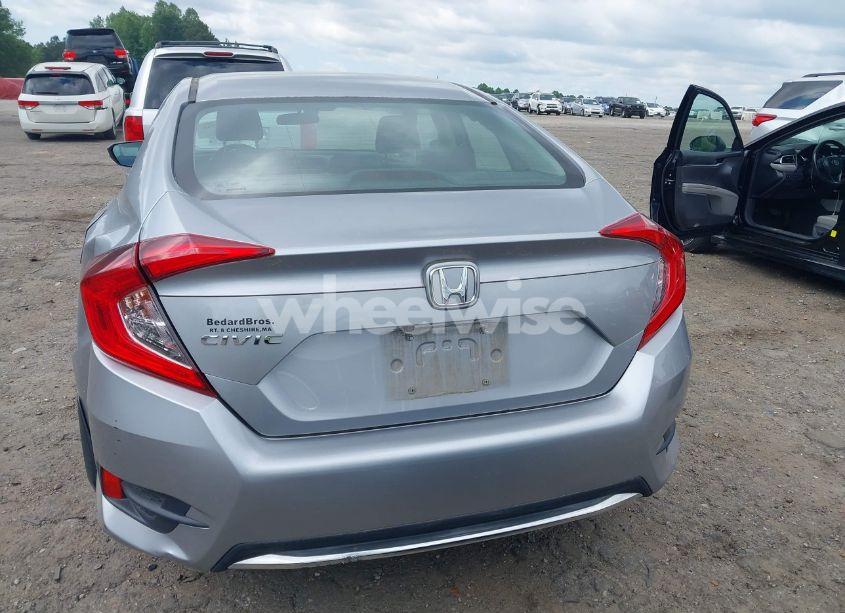 Photo 17 of 2019 Honda Civic LX (VIN 2HGFC2F65KH548777)