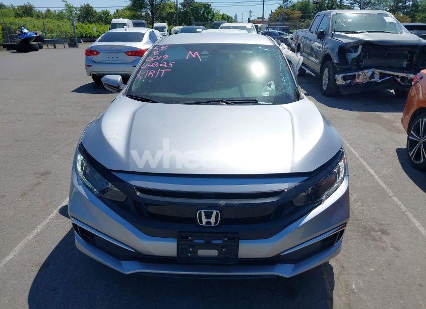 Photo 12 of 2019 Honda Civic LX (VIN 2HGFC2F65KH560119)