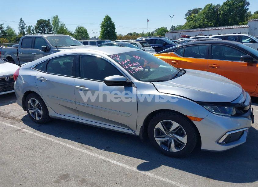Photo 13 of 2019 Honda Civic LX (VIN 2HGFC2F65KH560119)
