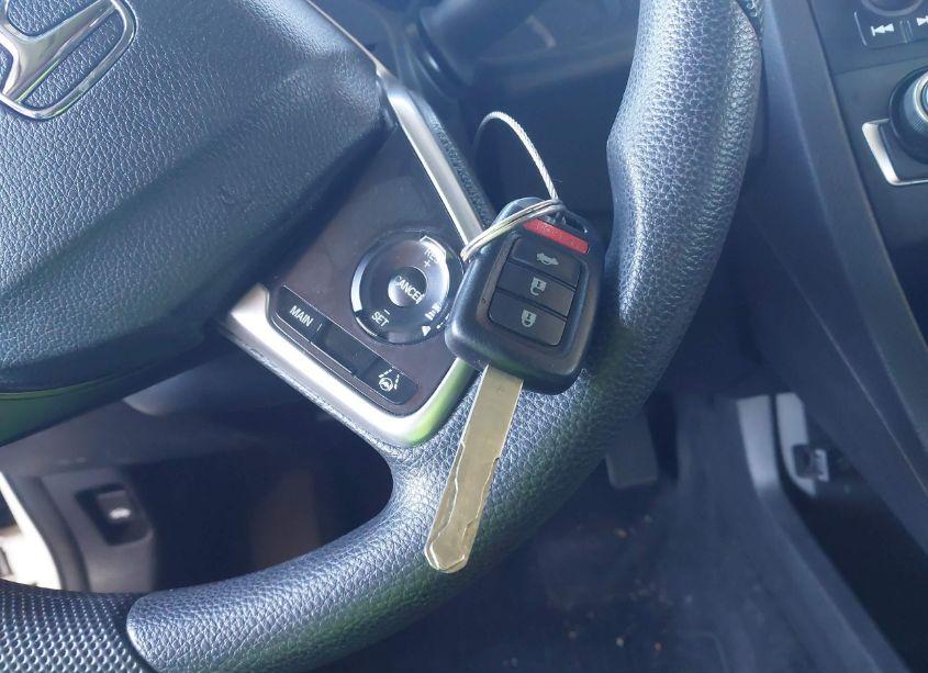 Photo 11 of 2019 Honda Civic LX (VIN 2HGFC2F65KH566387)