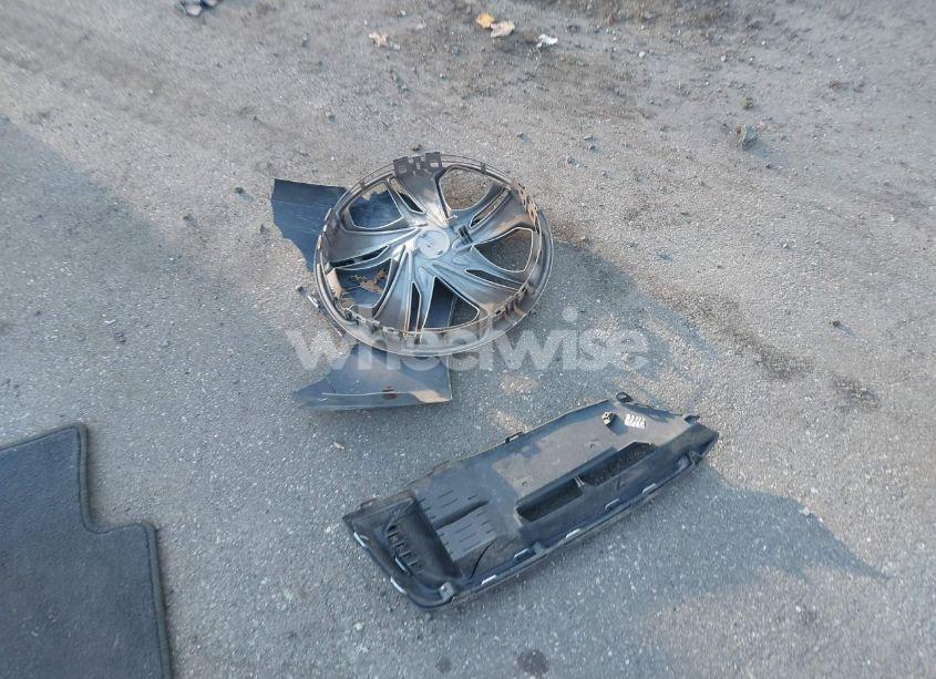 Photo 12 of 2019 Honda Civic LX (VIN 2HGFC2F65KH581603)