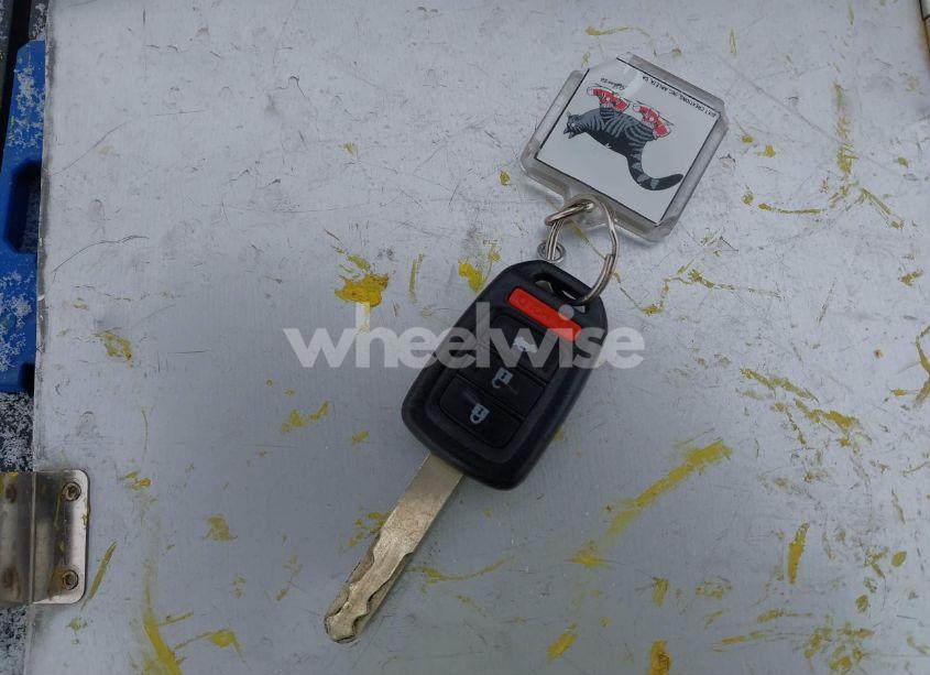 Photo 11 of 2020 Honda Civic LX (VIN 2HGFC2F65LH526280)