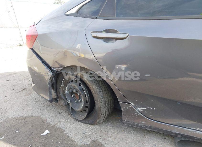 Photo 16 of 2020 Honda Civic LX (VIN 2HGFC2F65LH530359)