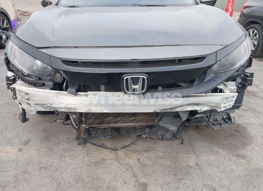 Photo 6 of 2020 Honda Civic LX (VIN 2HGFC2F65LH530359)