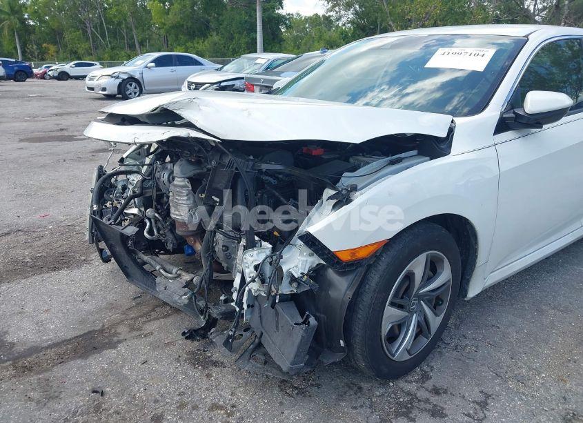 Photo 6 of 2020 Honda Civic LX (VIN 2HGFC2F65LH531818)