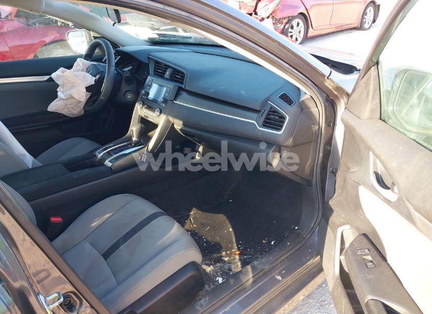 Photo 5 of 2020 Honda Civic LX (VIN 2HGFC2F65LH537876)
