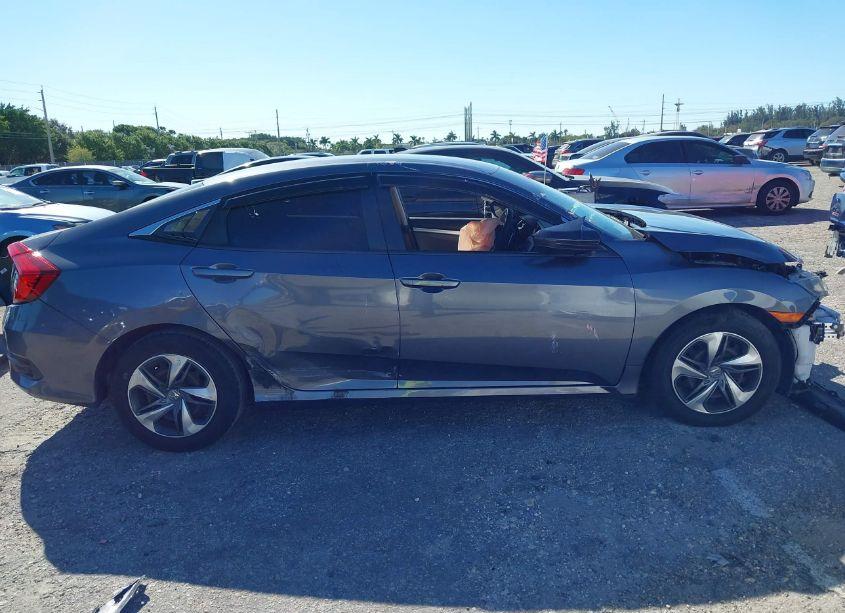 Photo 13 of 2020 Honda Civic LX (VIN 2HGFC2F65LH567959)